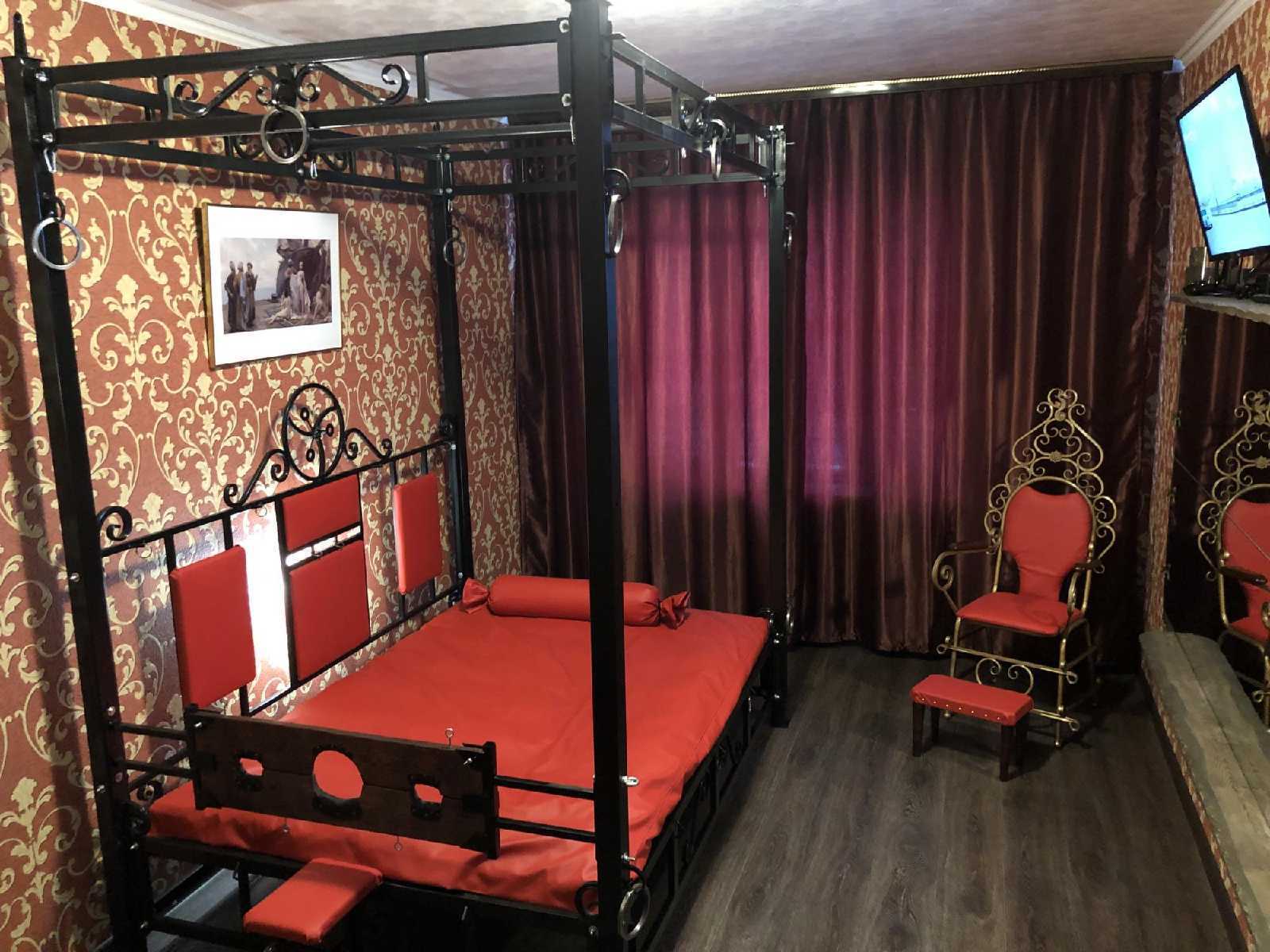 Красная комната Тольятти