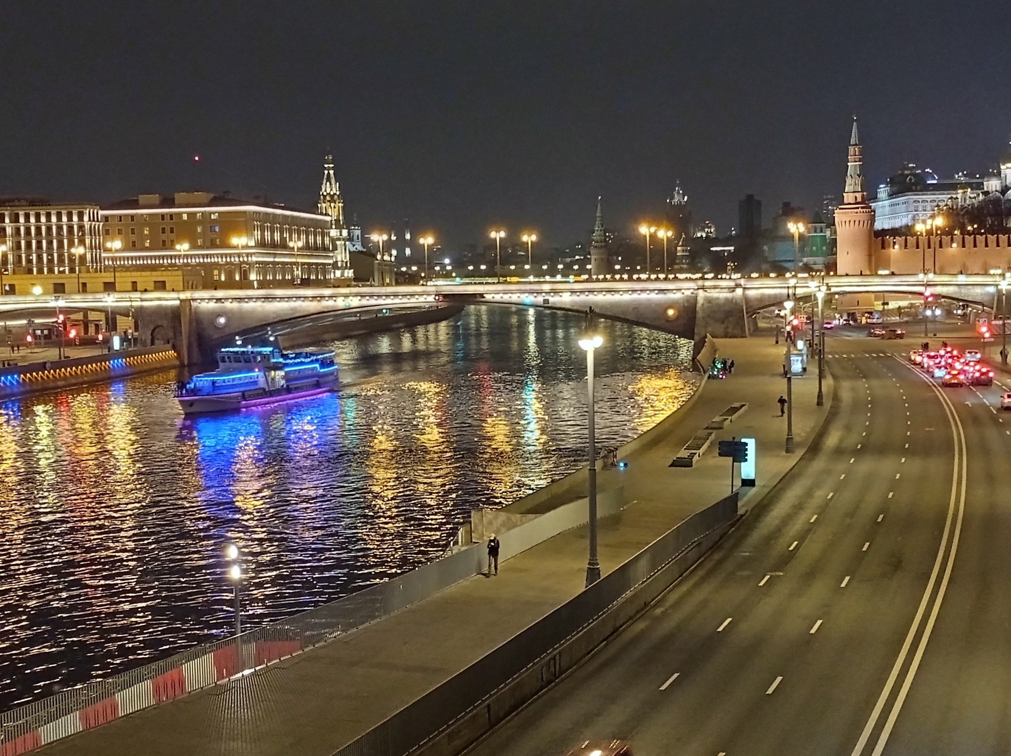 Петербуржца Москвой не удивишь | Пикабу