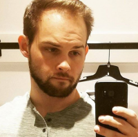 1617187051156159500 Младенец на прогулке как снимали