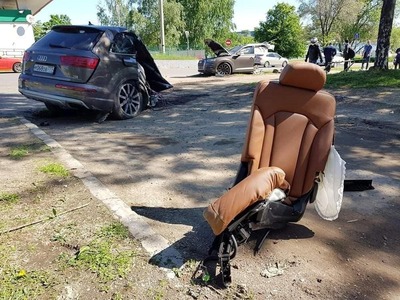 Краш тест инкассаторской машины. Смотреть фото Краш тест инкассаторской машины. Смотреть картинку Краш тест инкассаторской машины. Картинка про Краш тест инкассаторской машины. Фото Краш тест инкассаторской машины
