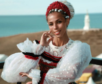 ����������