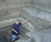 ����������