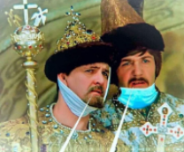 �������