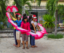 �������