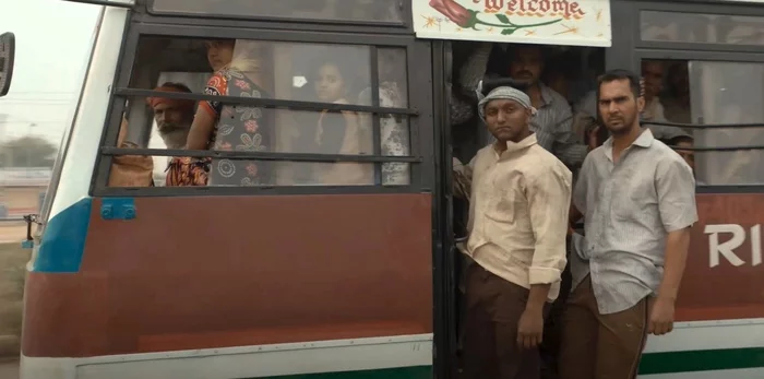 Индиец восстал против системы Фильмы, Индия, Индийцы, Азия, Отношения, Против системы, Водитель, Обзор, Новинки кино, Индийское кино, Видео, Длиннопост Индиец восстал против системы Фильмы, Индия, Индийцы, Азия, Отношения, Против системы, Водитель, Обзор, Новинки кино, Индийское кино, Видео, Длиннопост