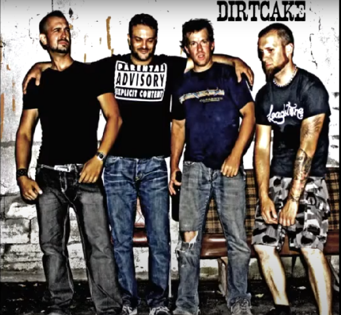 Dirtcake