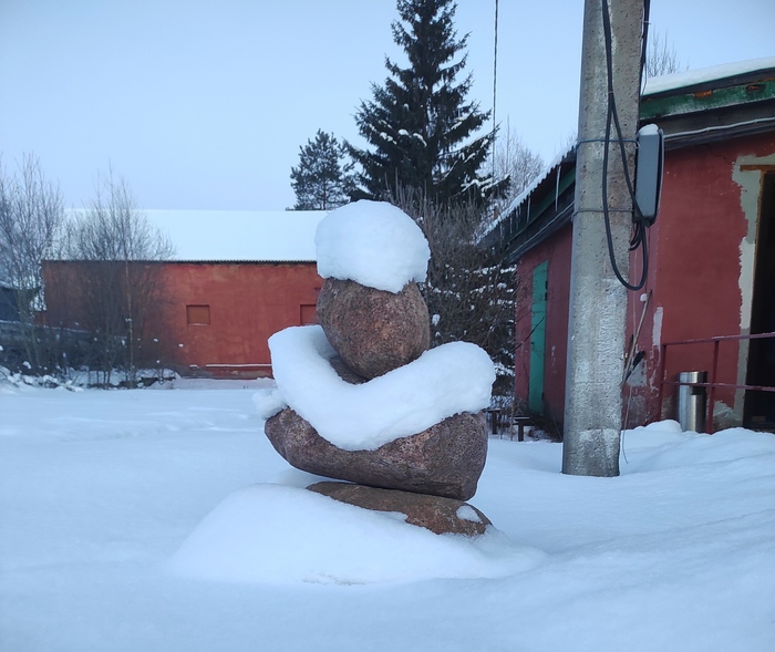 Брутальный снеговик