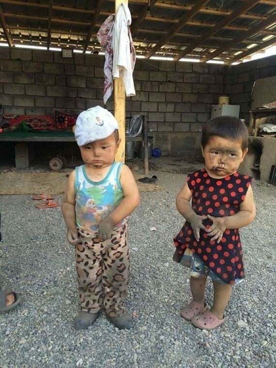 Мы это, всё сделали. Нам бы чего вкусненького...