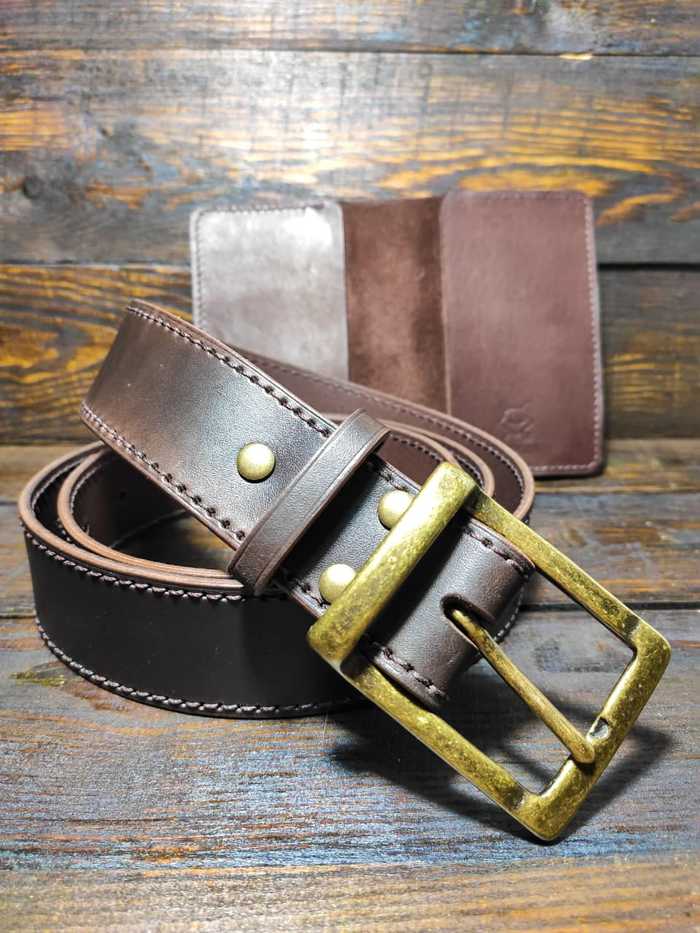 Просто ремень из кожи)