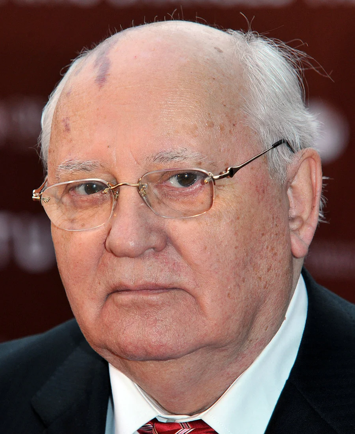 Михаил Горбачев. Первое воспоминание | Пикабу