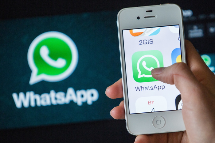WhatsApp     iPhone iPhone, Apple, , WhatsApp