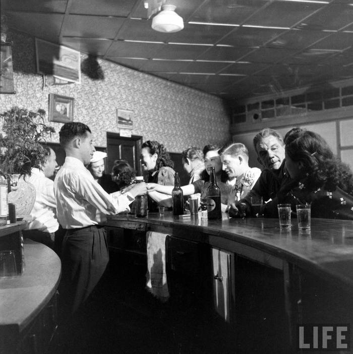 Шанхай до коммунистов. Интересные фото Китая конца 40-х Китай, Китайцы, Коммунизм, Шанхай, Фотограф, Фотография, Историческое фото, Видео, Длиннопост Шанхай до коммунистов. Интересные фото Китая конца 40-х Китай, Китайцы, Коммунизм, Шанхай, Фотограф, Фотография, Историческое фото, Видео, Длиннопост