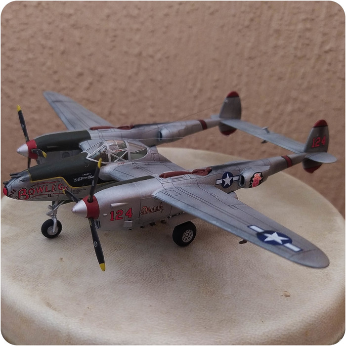 Lightning P-38 1:72  HobbyBoss ,  , , Lightning, Hobbyboss, , 