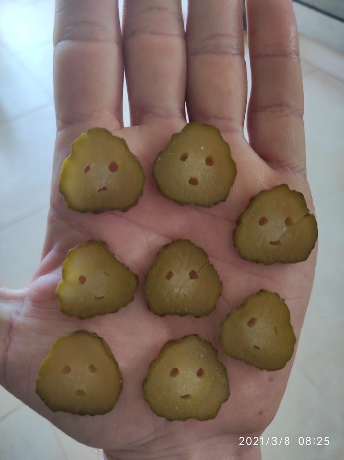 Сколько эмоций в одном огурце...