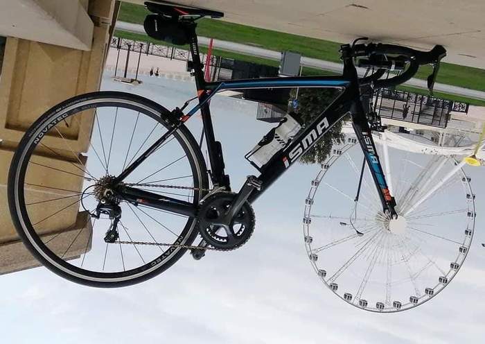 Необычная перспектива на бакинском бульваре