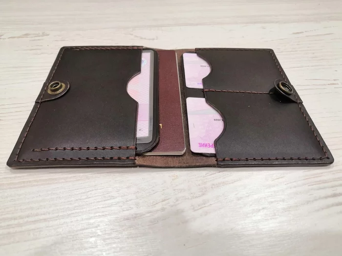 Обложка для документов Рукоделие, Кожа, Кожа натуральная, Ручная работа, Изделия из кожи, Кожевенное ремесло, Докхолдер, Обложка, Длиннопост, Рукоделие без процесса