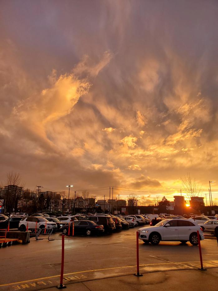 Вышел на перерыв и увидел это ©