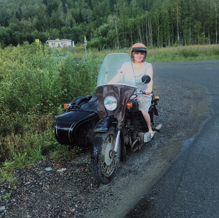 Это я за рулём. Днепр или Урал. Кто разбирается? | Пикабу