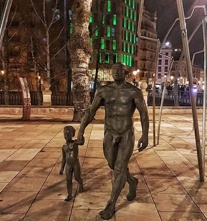 Аллея х*ёв в Испании