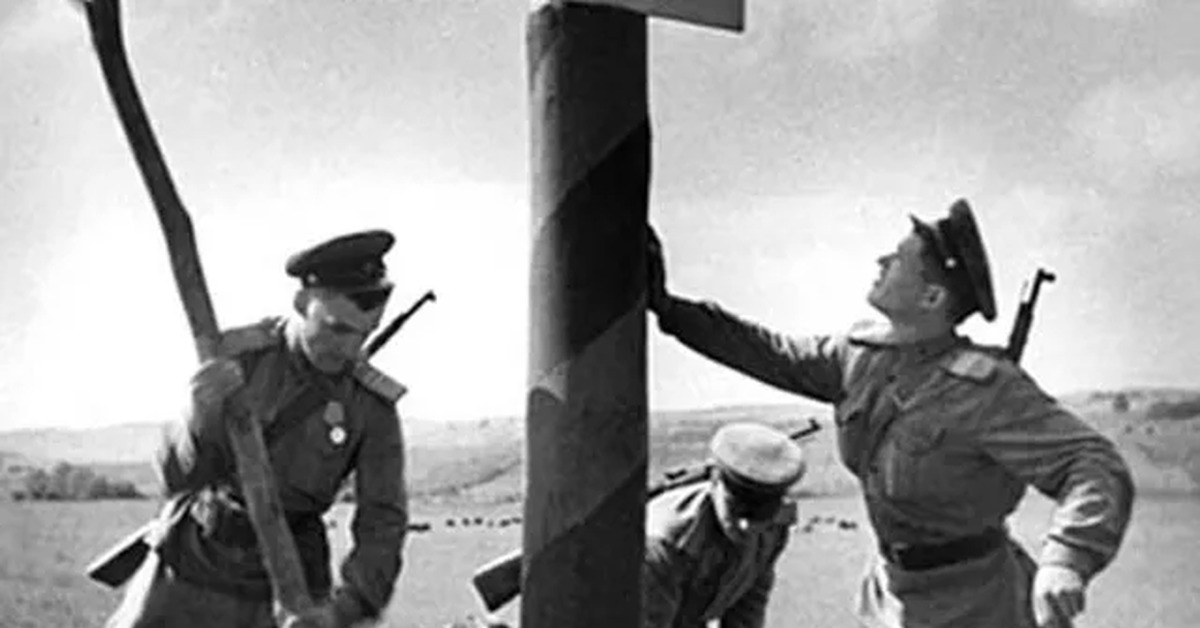 Хотя собранные на границе советские войска. Восстановление границы СССР 1944. Государственная граница СССР.