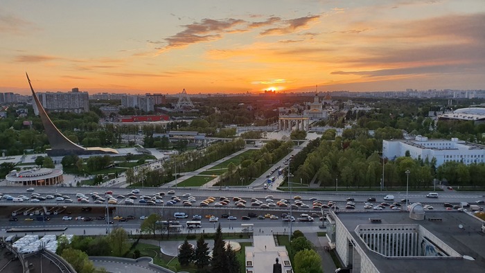 Закат. ВДНХ