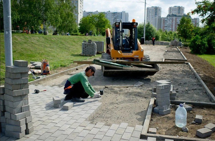 Москвичи передохнут от замены плитки