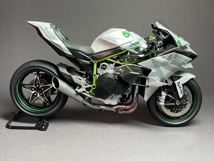 Kawasaki Ninja H2R Trickstar  , , Tamiya, Kawasaki, 