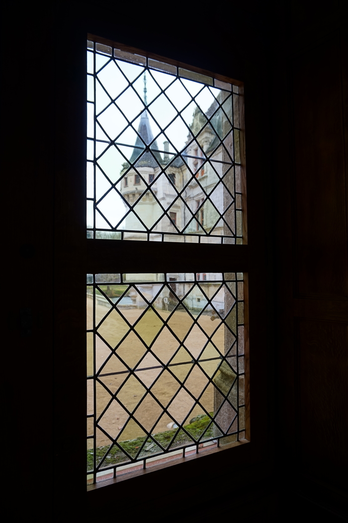 ���-�-���� (��. Chteau d'Azay-le-Rideau)