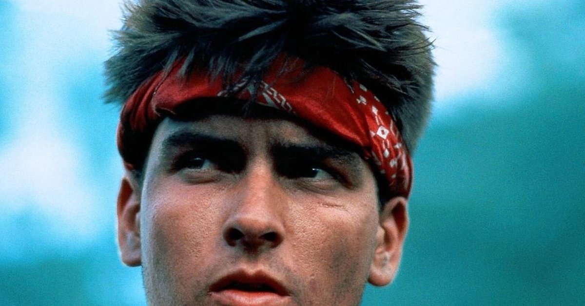 взвод чарли. оливер стоун взвод. чарли шин в фильме взвод. чарли шин platoon. взвод чарли.