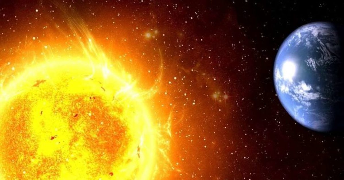 Солнце и его. Планета солнце. Планета солнце. Земля на фоне солнца. Солнце в космосе.