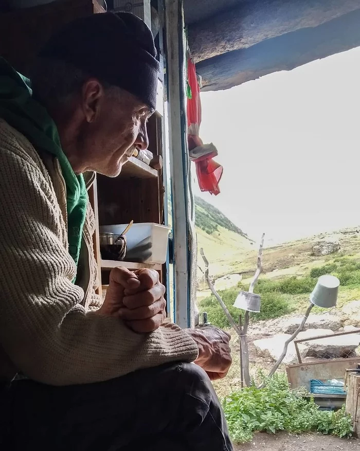 Что произошло со мной в небольшом походе по Кавказу Кавказцы, Туризм, Поход, Путешествия, Приэльбрусье, Доброта, Кавказ, Видео, Длиннопост