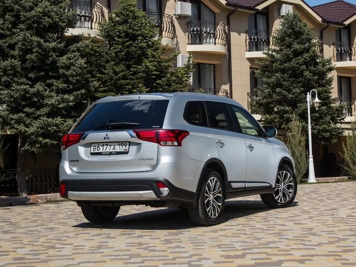 Эволюция Mitsubishi Outlander/Airtrek История автомобилей, Авто, Mitsubishi, Mitsubishi Outlander, Длиннопост Эволюция Mitsubishi Outlander/Airtrek История автомобилей, Авто, Mitsubishi, Mitsubishi Outlander, Длиннопост
