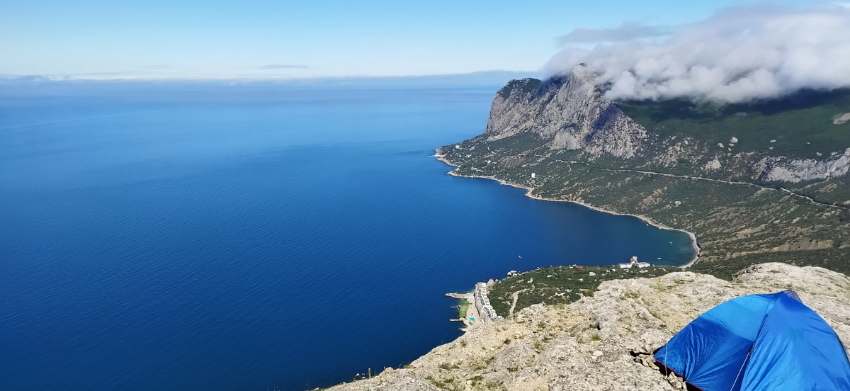 Крым 8. Деликли Бурун Крым. Поход Крым горы море. Панорама с Деликли Бурун Крым.