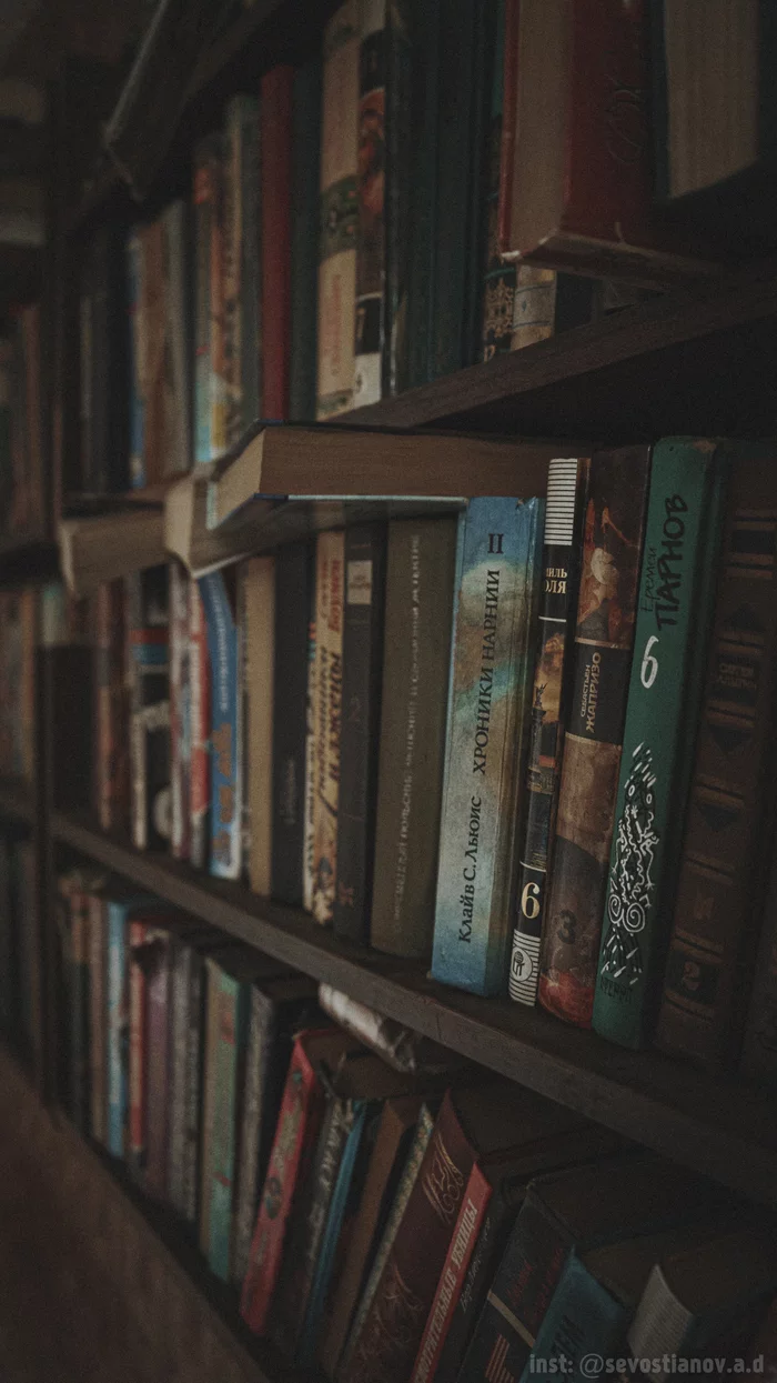 Республика Коми. Воркута. Поселок Советский Воркута, Коми, Эстетика, Эстетика ебеней, Поселок, Постсоветское, Умирающий город, Прошлое, Фотография, Совок, Забытое, Окраина, Развал СССР, Брошенные, Север, Заполярье, Уличная фотография, Длиннопост, Видео Республика Коми. Воркута. Поселок Советский Воркута, Коми, Эстетика, Эстетика ебеней, Поселок, Постсоветское, Умирающий город, Прошлое, Фотография, Совок, Забытое, Окраина, Развал СССР, Брошенные, Север, Заполярье, Уличная фотография, Длиннопост, Видео