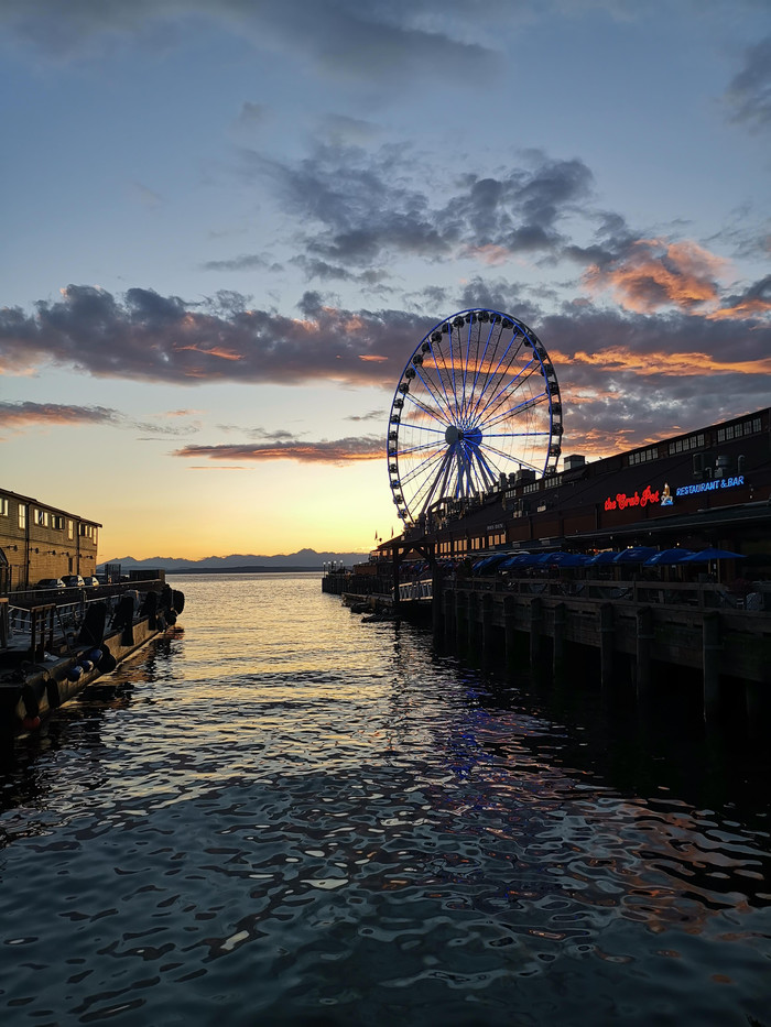 The Seattle Great Wheel , , 