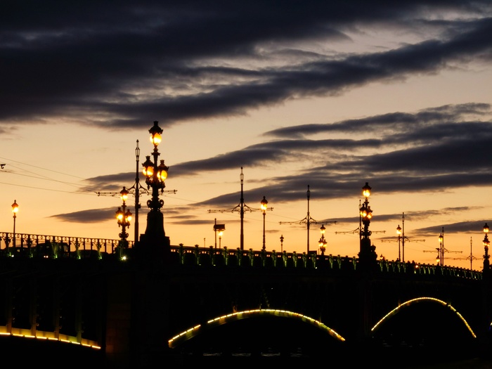 аничков мост портрет на яйце. Смотреть фото аничков мост портрет на яйце. Смотреть картинку аничков мост портрет на яйце. Картинка про аничков мост портрет на яйце. Фото аничков мост портрет на яйце