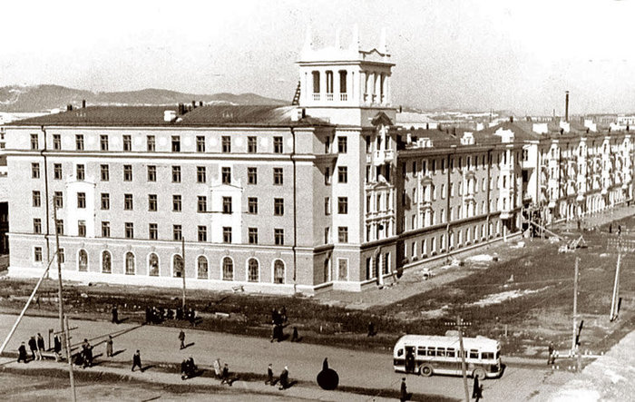 Комсомольск-на-Амуре. Город из советской мечты Советская архитектура, СССР, Сталинская архитектура, Сравнение, Было-стало, Дальний Восток, Длиннопост, Комсомольск-на-Амуре