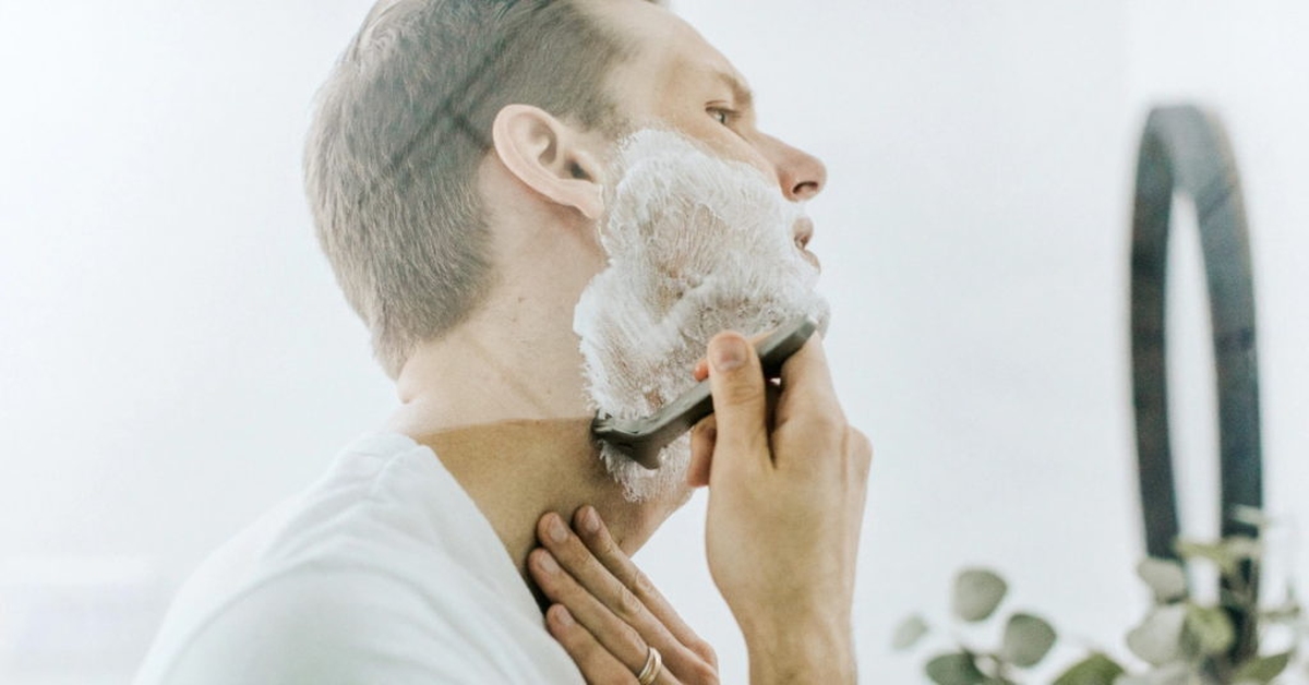 Как правильно брить интимную зону мужчине бритвой - chelmass.ru