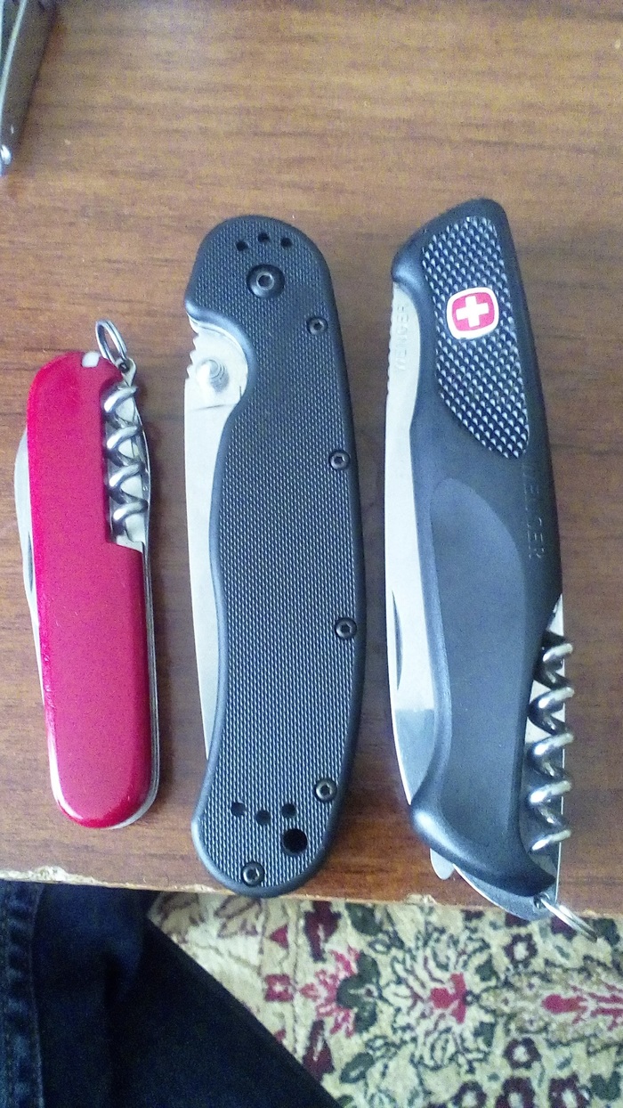 ������ ���