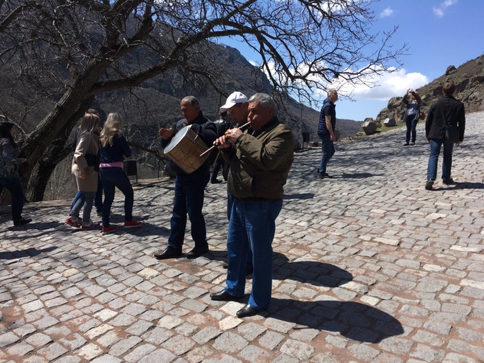 Армения Армения, Ереван, Командировка, Поездка, Фотография, Мобильная фотография, Путешествия, Горы, Природа, Памятник архитектуры, Работа за границей, Мир, Начинающий фотограф, Длиннопост