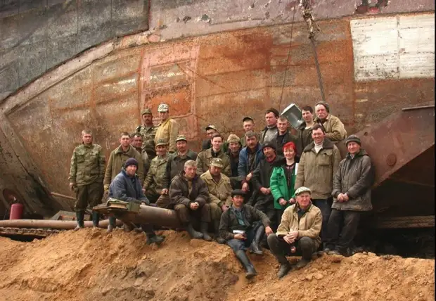 Как 2000 тонная подлодка высотой с пятиэтажку оказалась в Тольятти? ВМФ, Музей, История, Тольятти, Длиннопост Как 2000 тонная подлодка высотой с пятиэтажку оказалась в Тольятти? ВМФ, Музей, История, Тольятти, Длиннопост