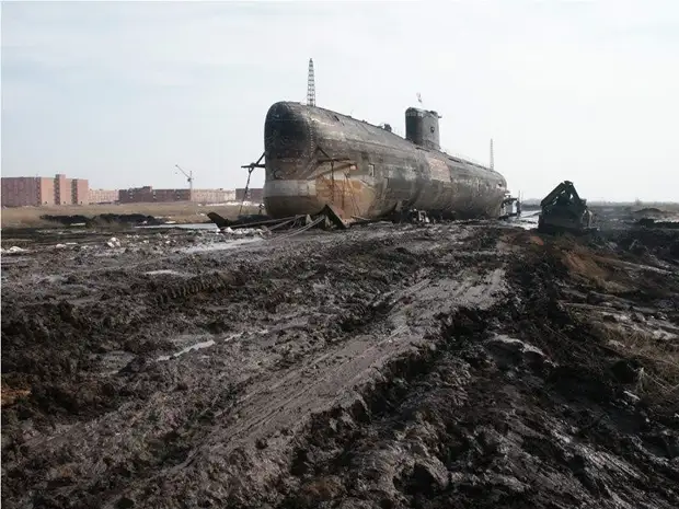 Как 2000 тонная подлодка высотой с пятиэтажку оказалась в Тольятти? ВМФ, Музей, История, Тольятти, Длиннопост Как 2000 тонная подлодка высотой с пятиэтажку оказалась в Тольятти? ВМФ, Музей, История, Тольятти, Длиннопост