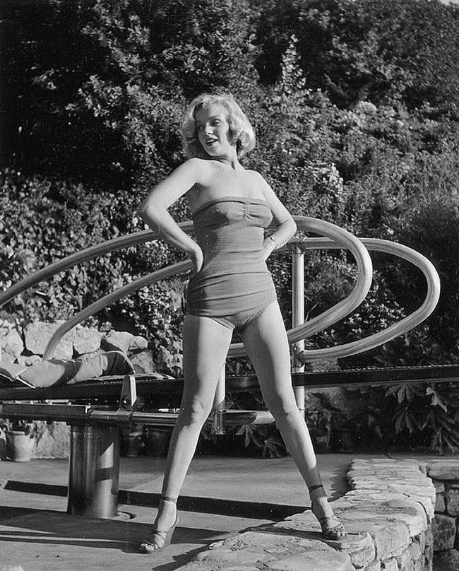 Мэрилин Монро на фотографиях Джона Флореа (VII) Цикл "Великолепная Мэрилин" 504 выпуск