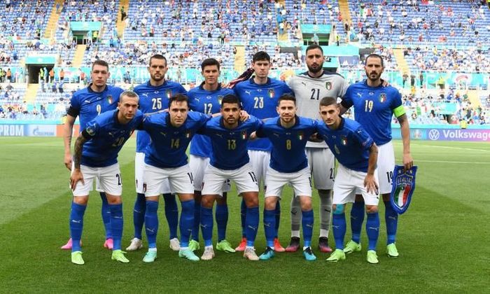 Игроки сборной Италии не встанут на колено перед матчем с Австрией на «Уэмбли»