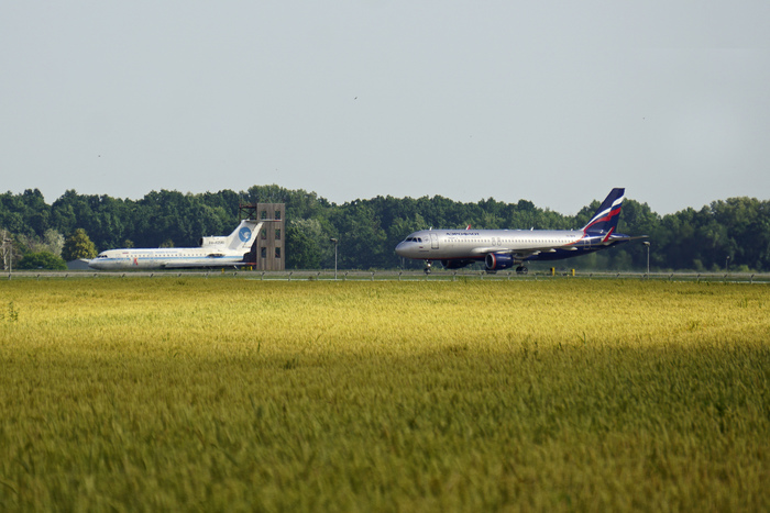    , Airbus a320, -42,  