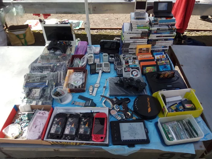 Охота на блошках Длиннопост, Блошиный рынок, Старое железо, Старье Охота на блошках Длиннопост, Блошиный рынок, Старое железо, Старье