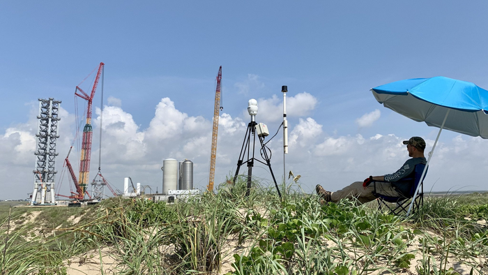       Starlink,    Starship    Falcon 9