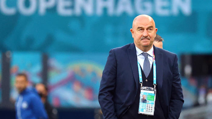 Черчесов покинул пост главного тренера сборной России