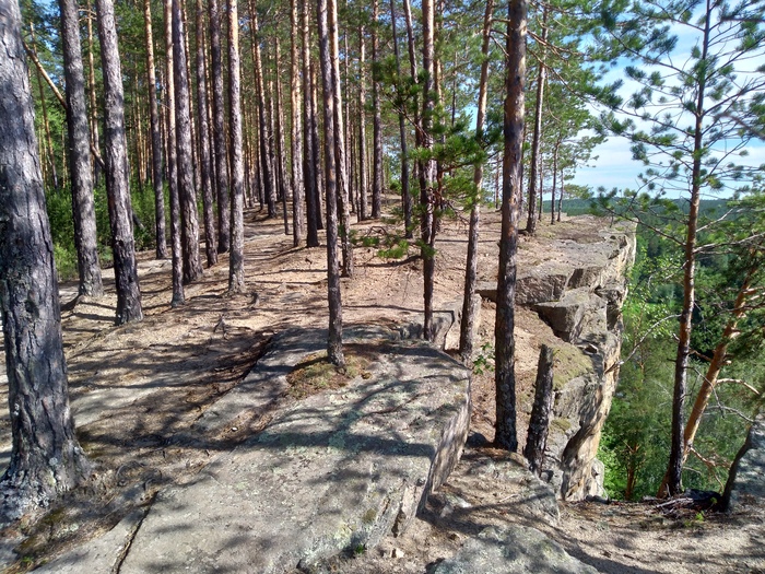 Шайтан-камень на реке Реж: любуемся красивыми видами, лазим по скалам, гуляем по лесу и переходим реку вброд. Все за один день! Туризм, Урал, Свердловская область, Шайтан, Камень, Поход, Палатка, Реж, Екатеринбург, Фотография, Природа, Река, Длиннопост