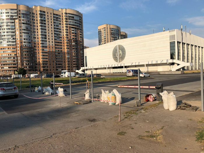 Так не доставайся же ты никому